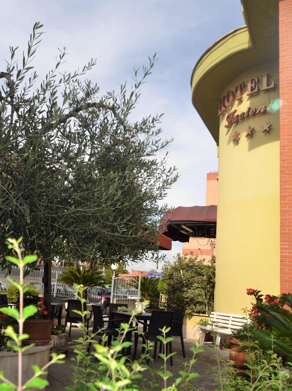 Hotel Facioni Pomezia Dış mekan fotoğraf