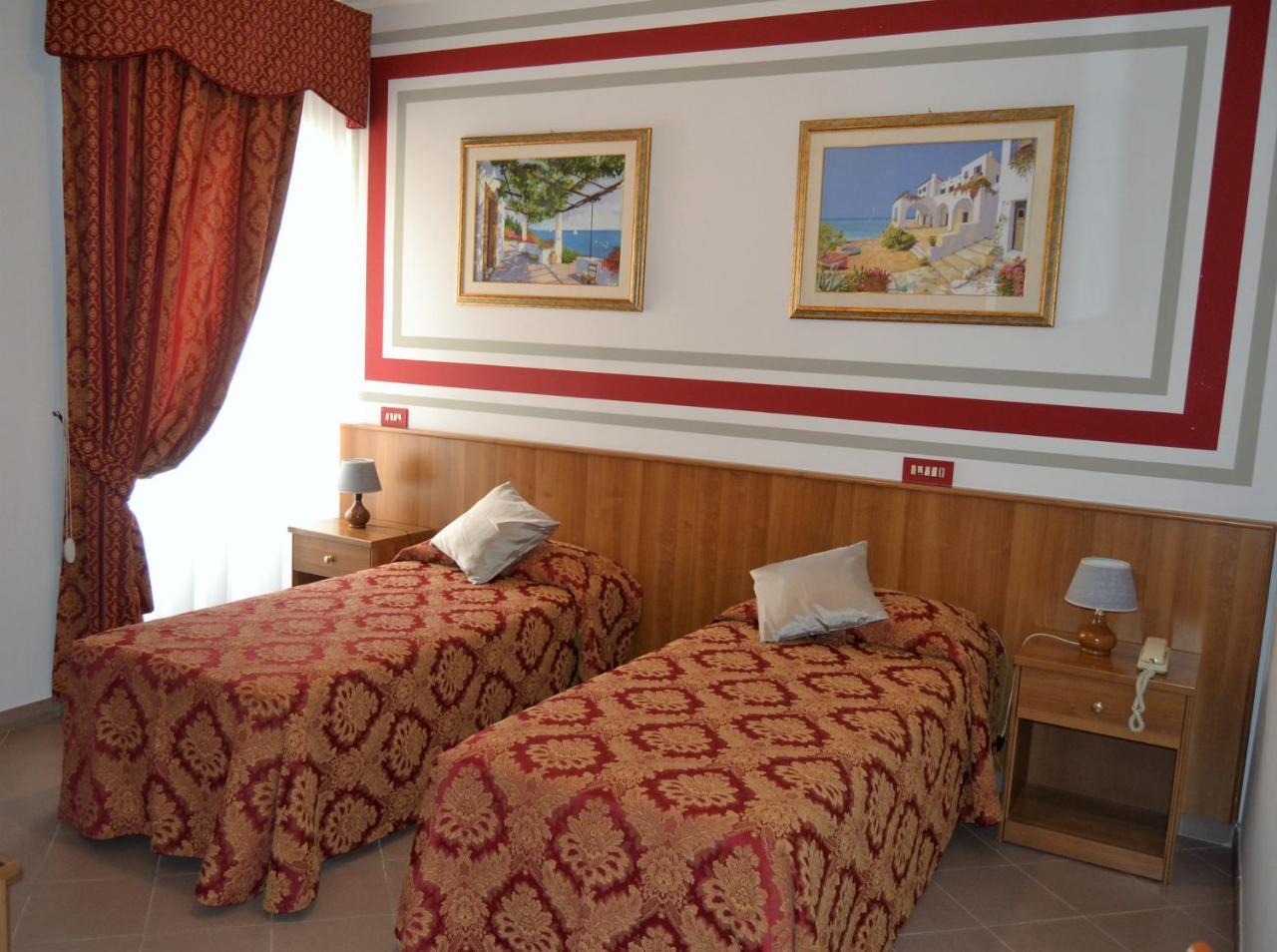 Hotel Facioni Pomezia Dış mekan fotoğraf